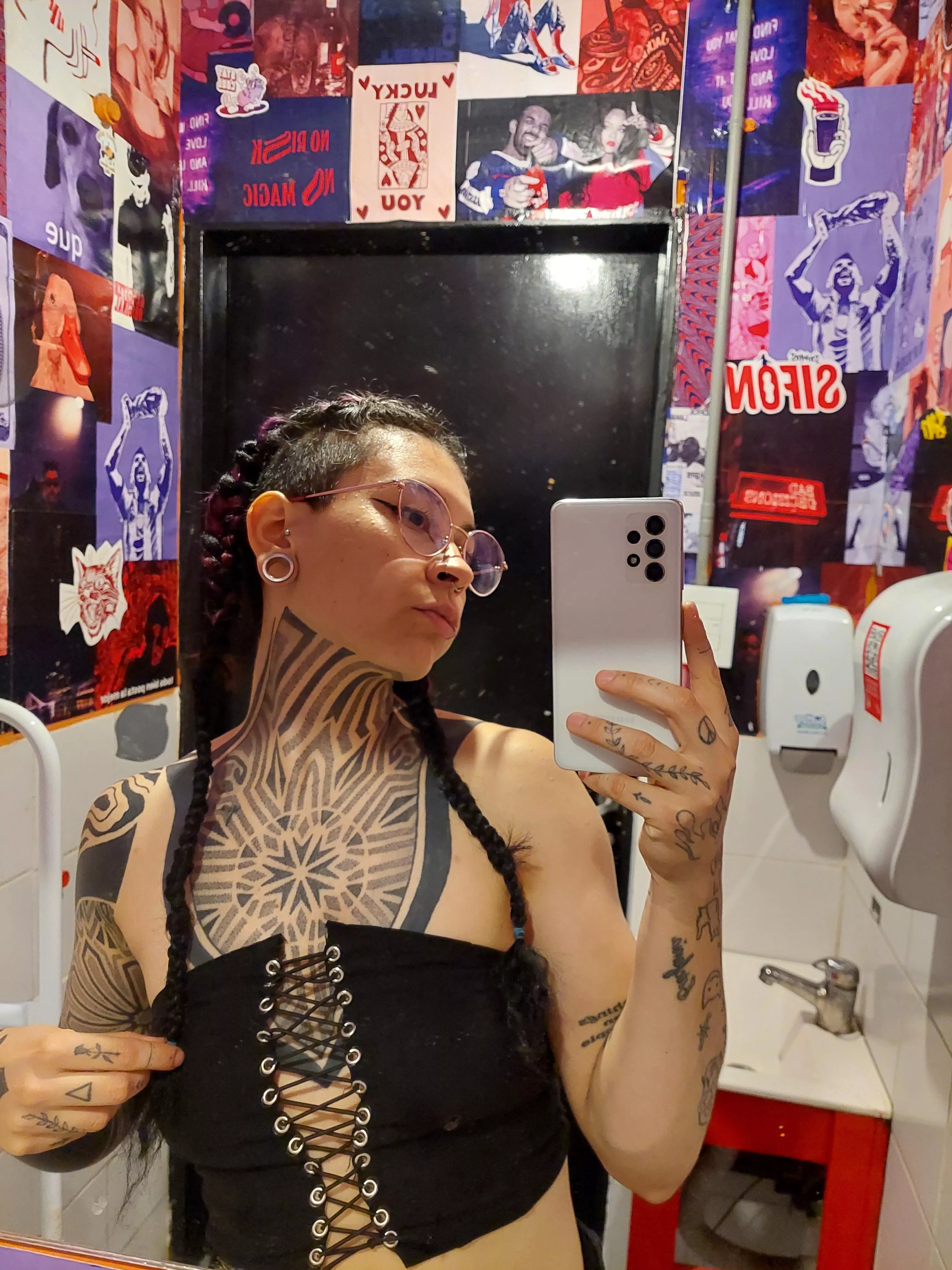 Love this hairstyle whit braid😍