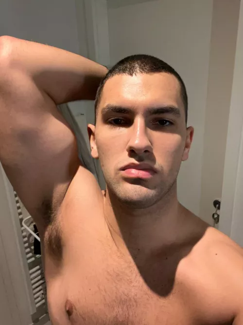 To the five people seeing this. Would you clean master’s pits clean after my boxing training?