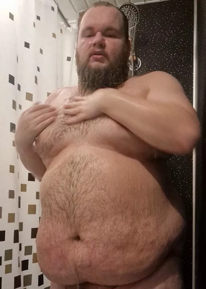 Big chubby Scottish guy having a shower
