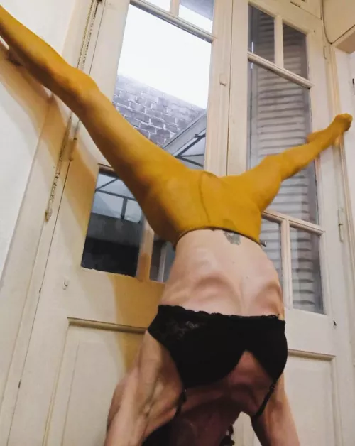 I love doing pirouettes!!