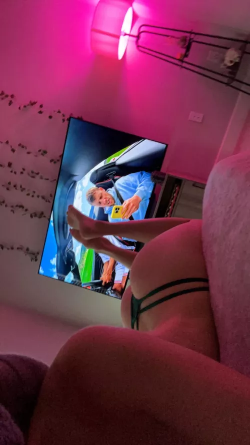 i snap you a pic like this are you coming over after? ;)