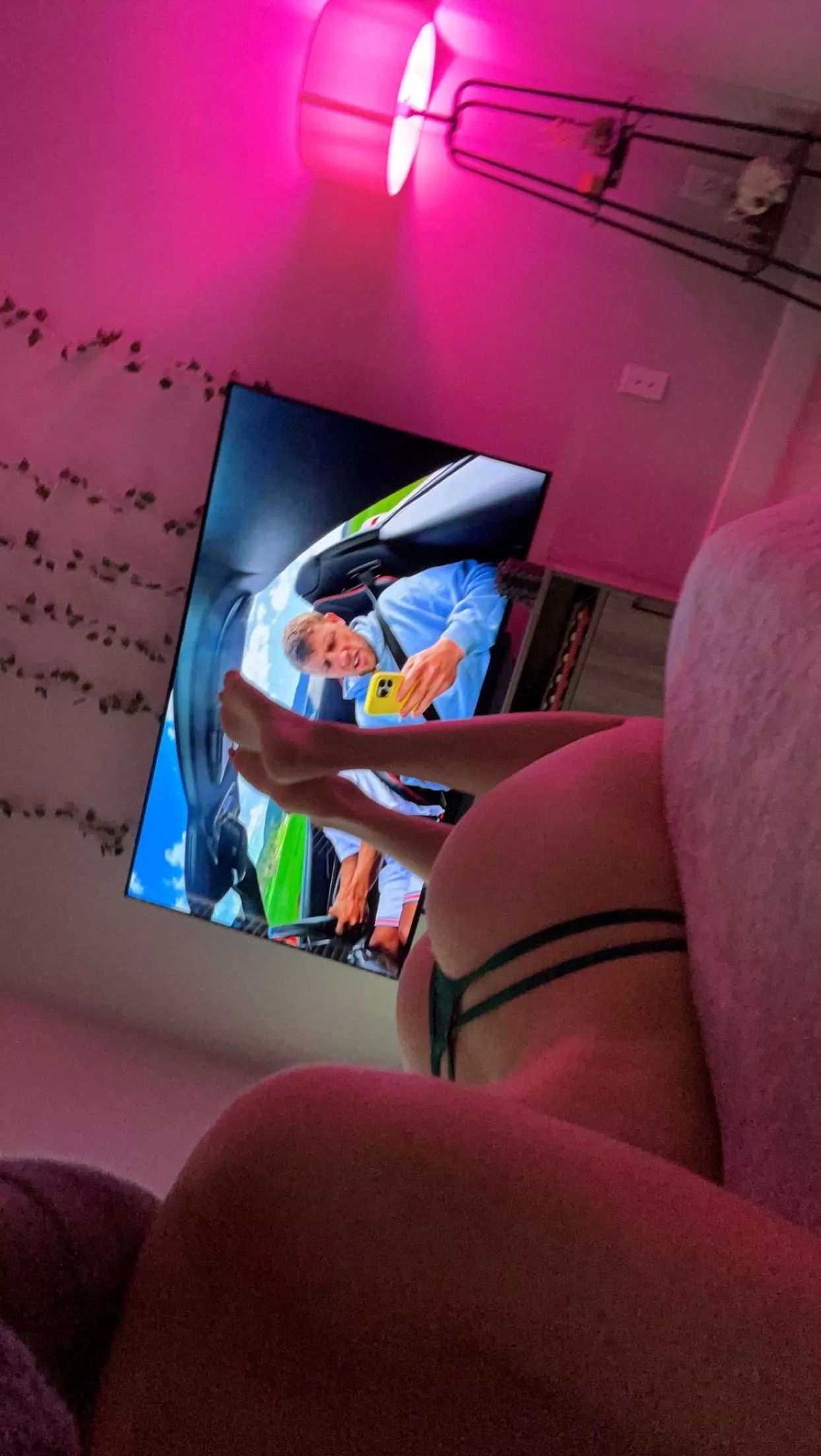 i snap you a pic like this are you coming over after? ;)