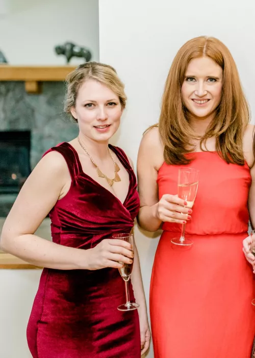 Red Dress vs Red Hair