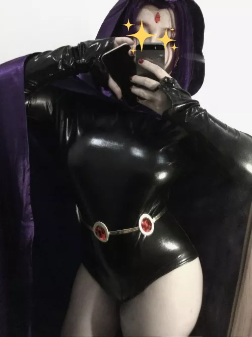 Your manipulating goth mommy 🖤