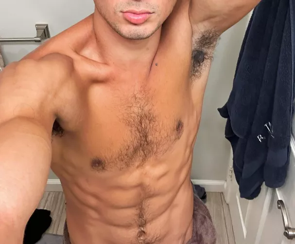 Clicked this one especially for this sub. Where my ladies at? 🫦