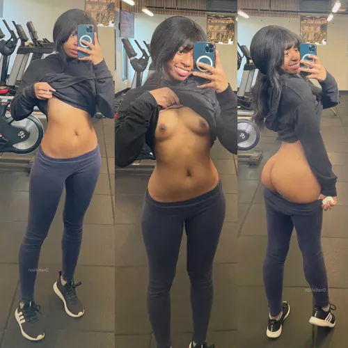 got so horny after my workout i had to show off in the gym