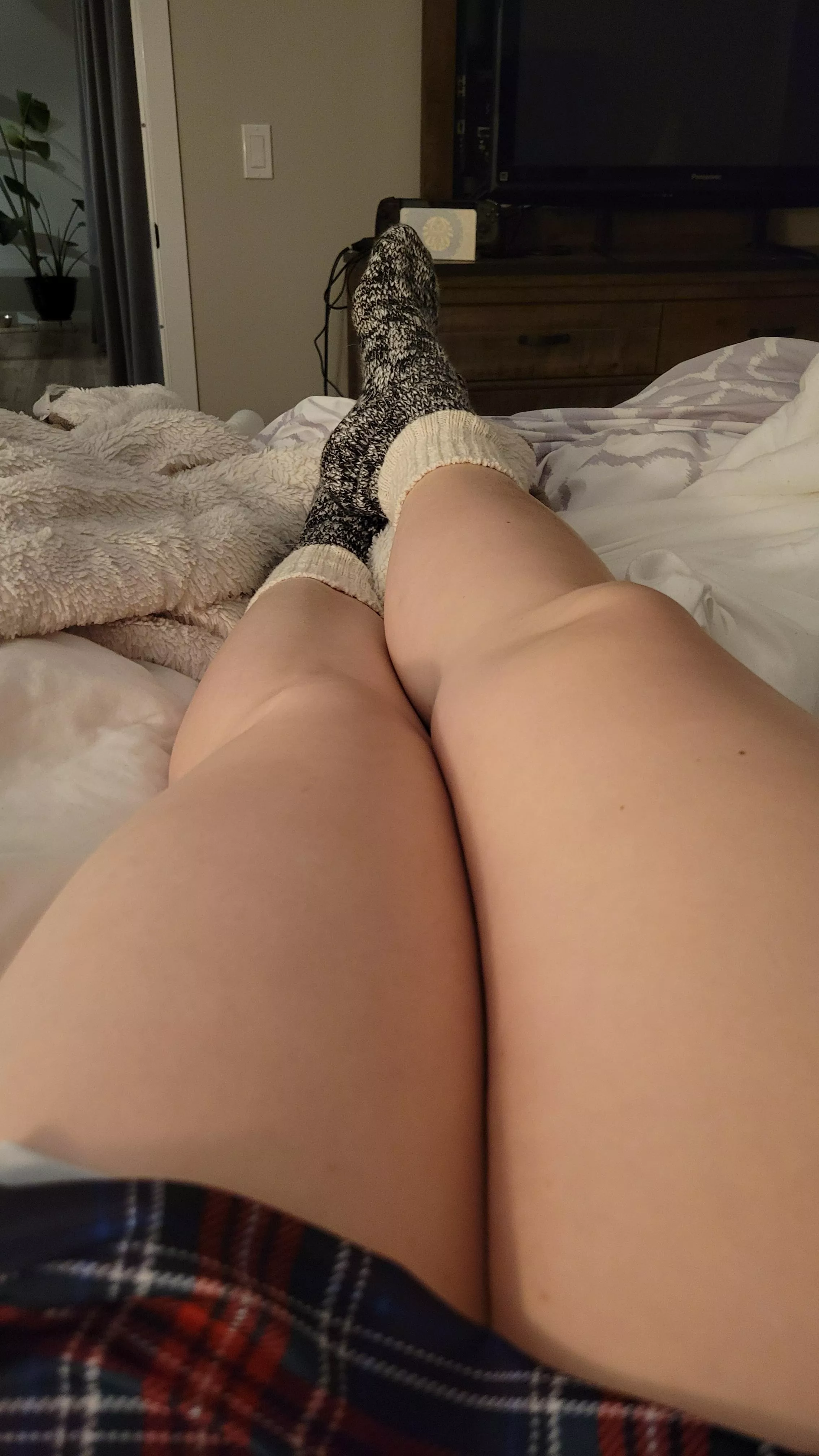Cozy evening 🧦