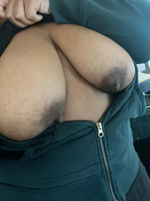 Even if you are colorblind, I hope you see me😁