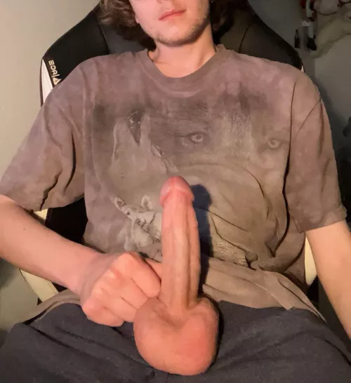 I'd love to hear your thoughts on my cock ^^