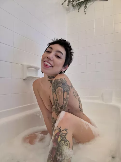 Let’s get wet n sloppy together ♡