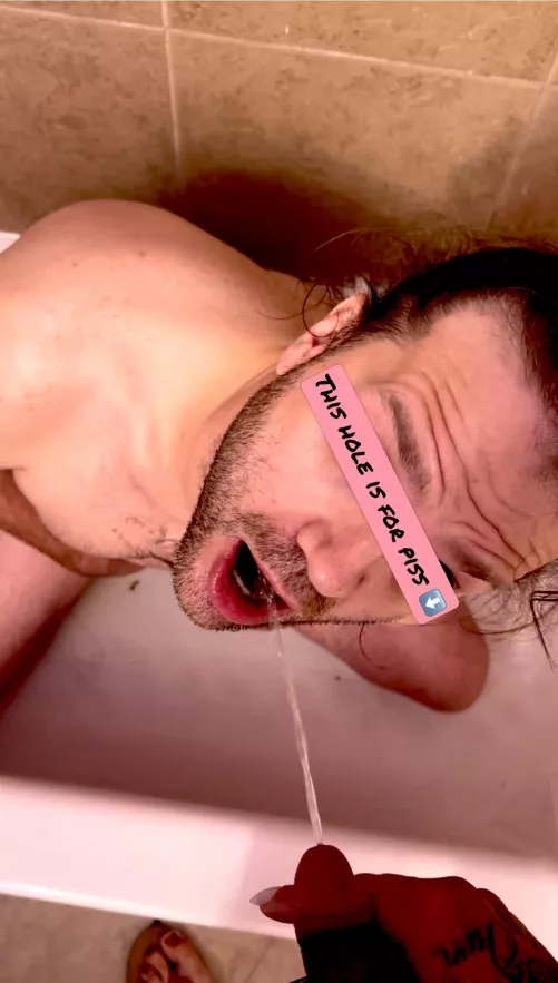 Reposting this, got a new account but wanted credit for this one. First piss straight into my mouth.