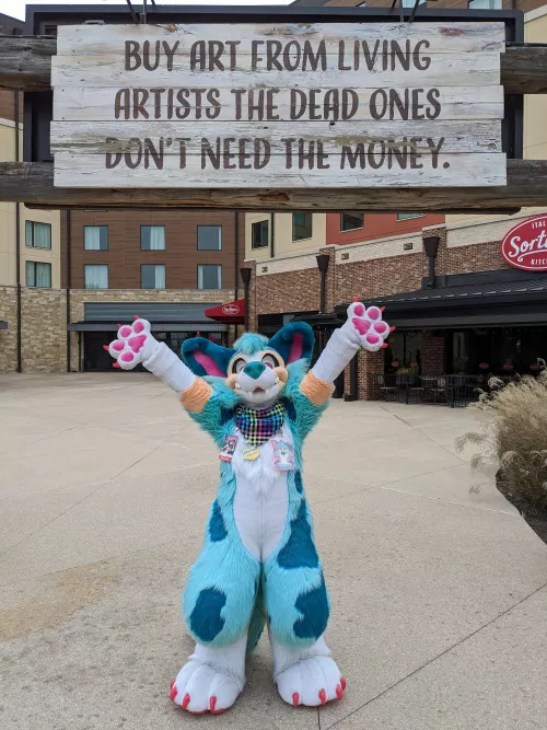 We love supporting artists!