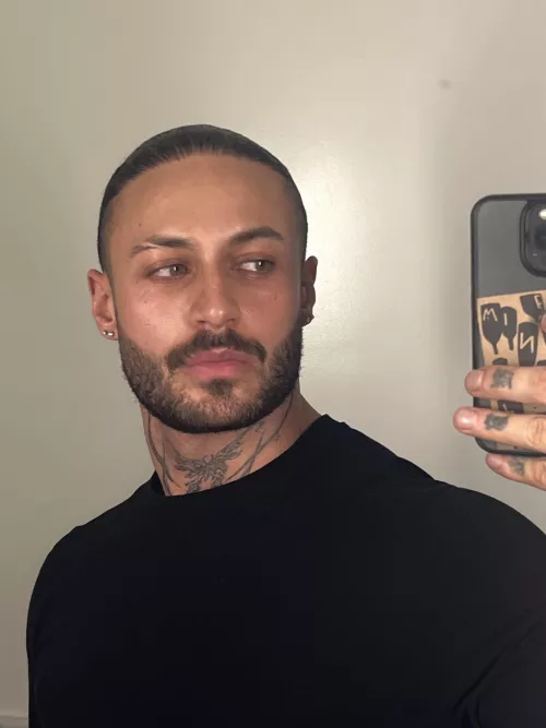 What vibe do I give off