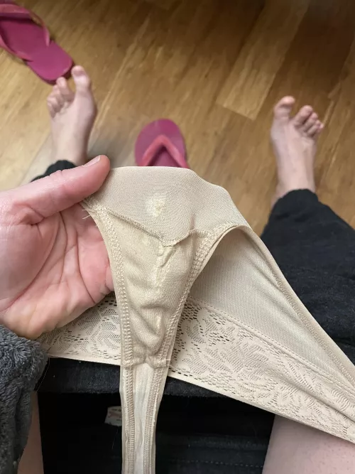 Who likes crusty bits?? Just started these… great start 🤭🤤 2.5 days to go!!