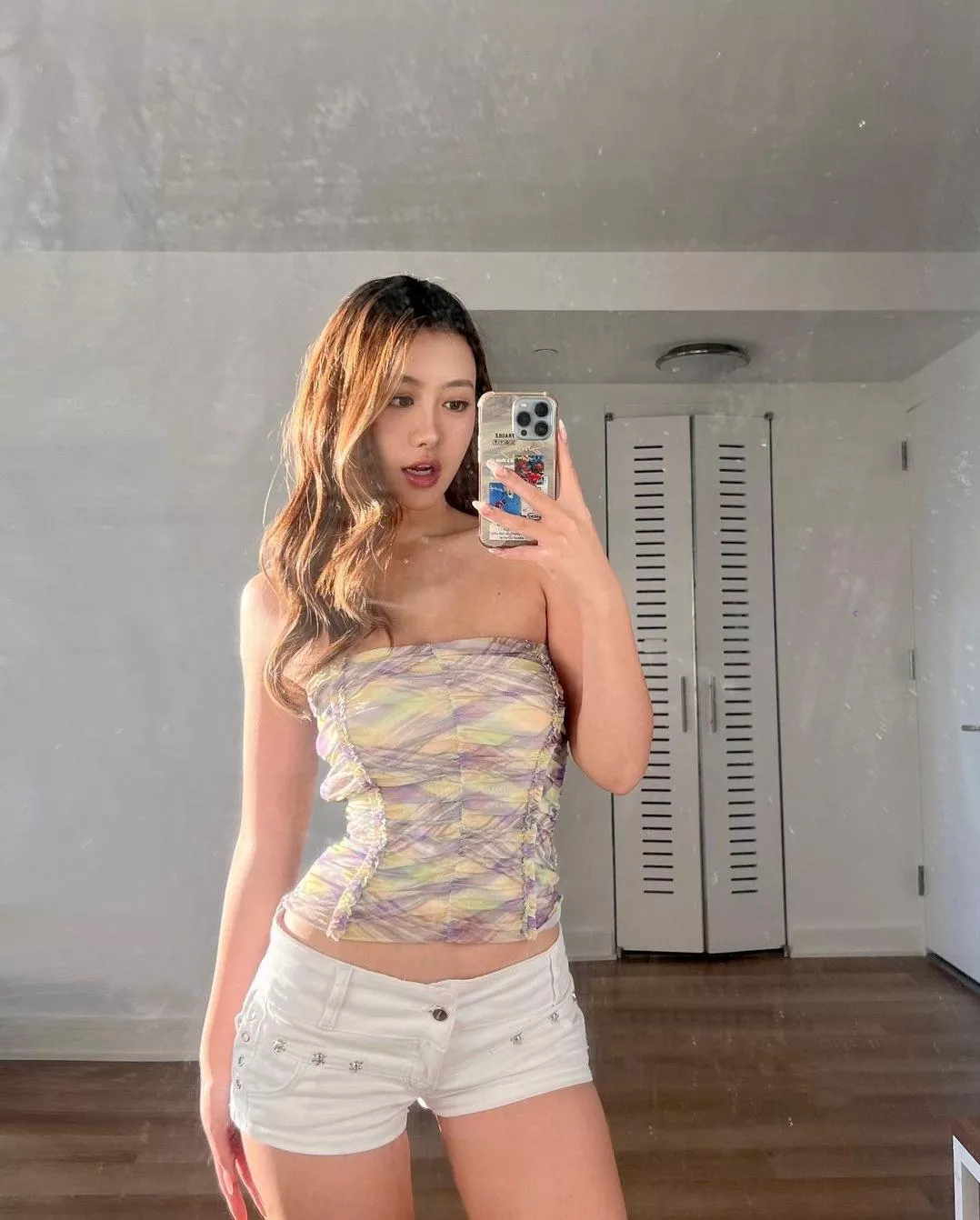 Would you cum inside her?