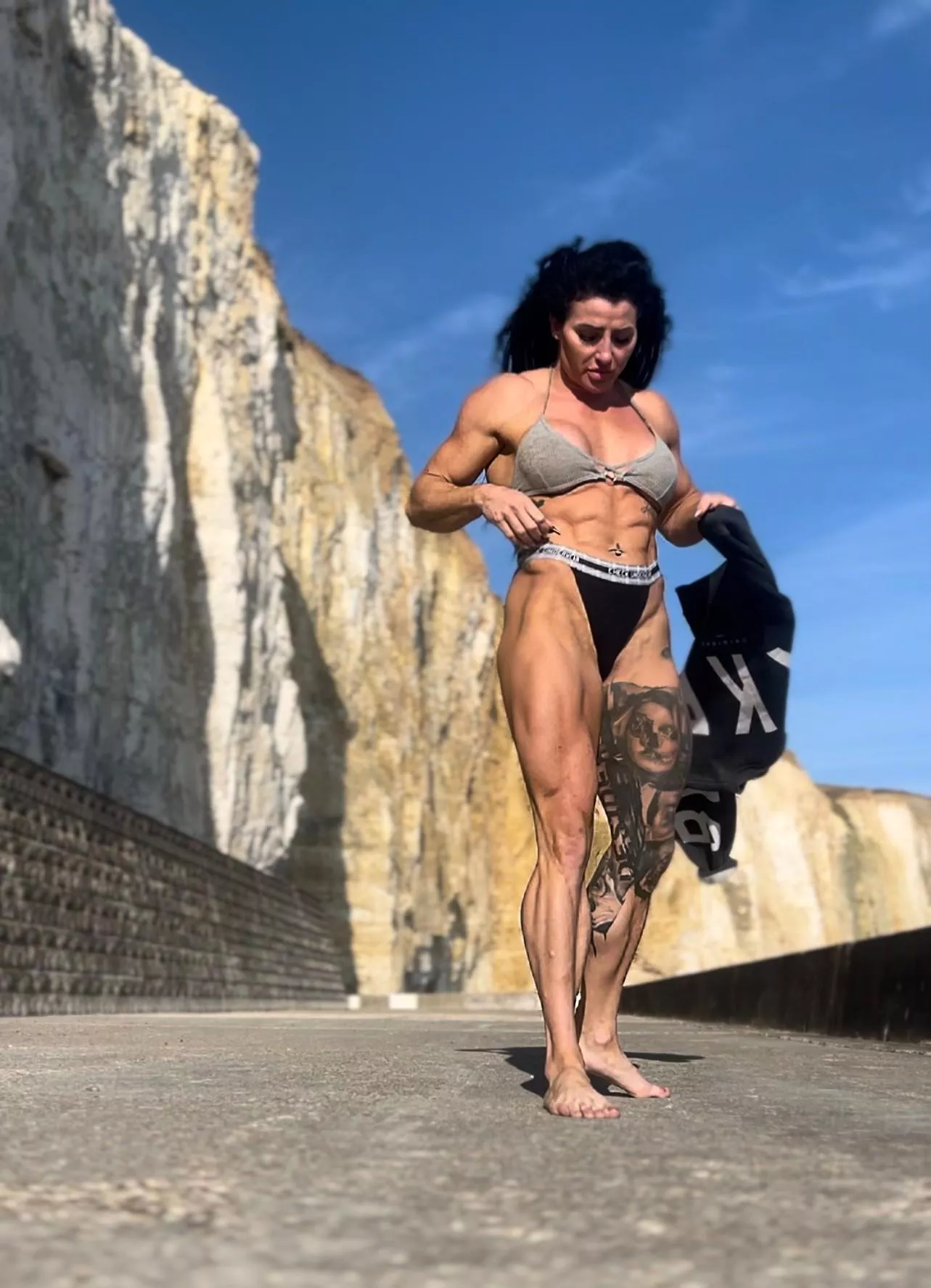 Your favorite hard body ryt