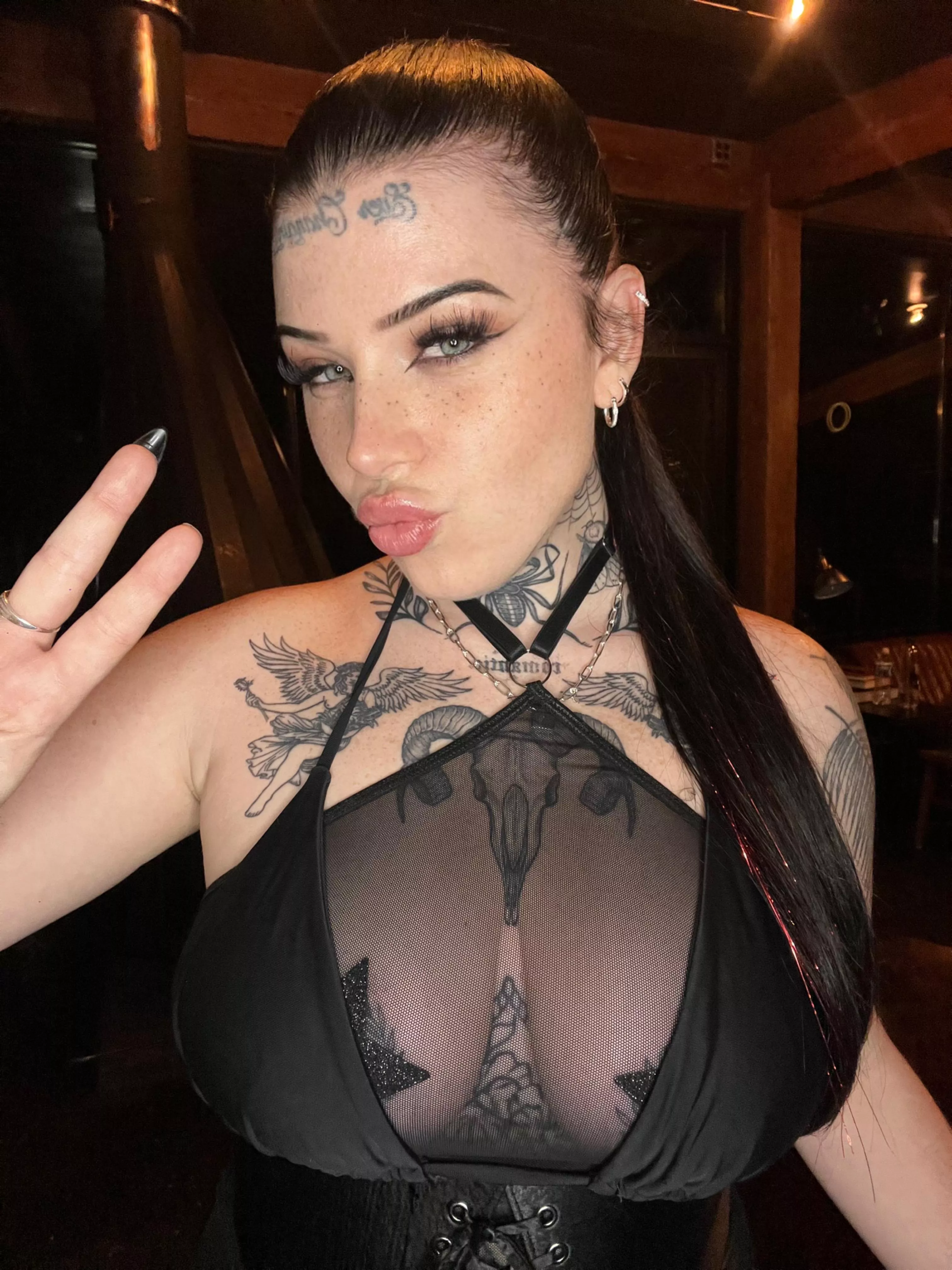 you're gonna fuck me in the car after the concert?