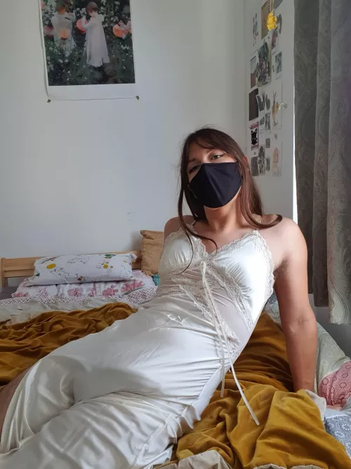 A big cock in a fancy dress, is there anything better? ;)