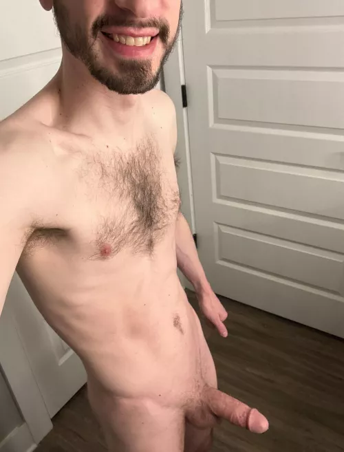 Always ready. Beard lookin kinda rough lol😈