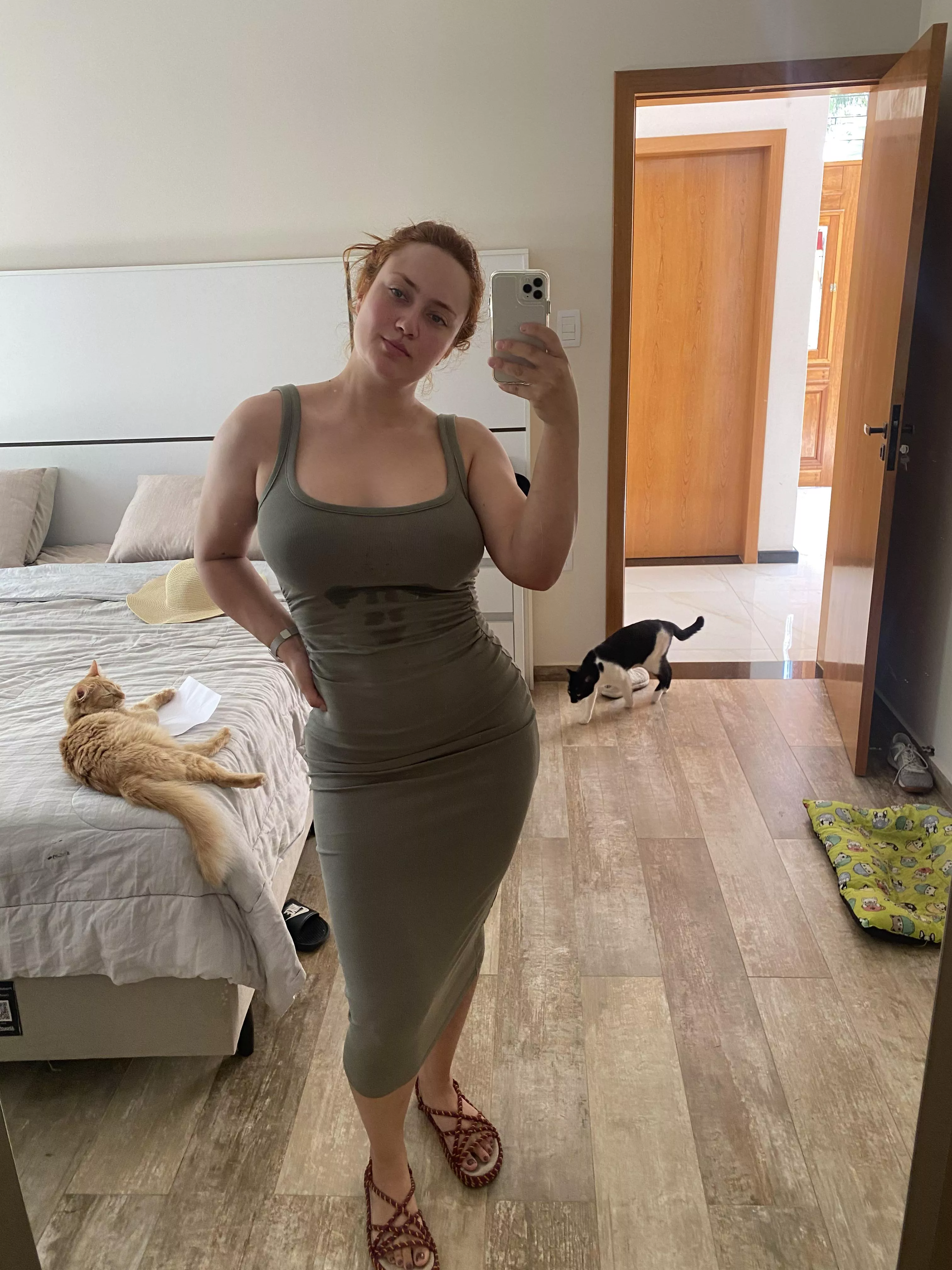 Comfy cotton midi dress