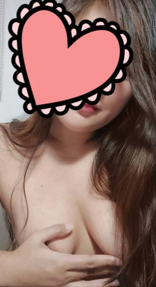 I rewatch vids of me getting (f)ucked or licked whenever I miss sex