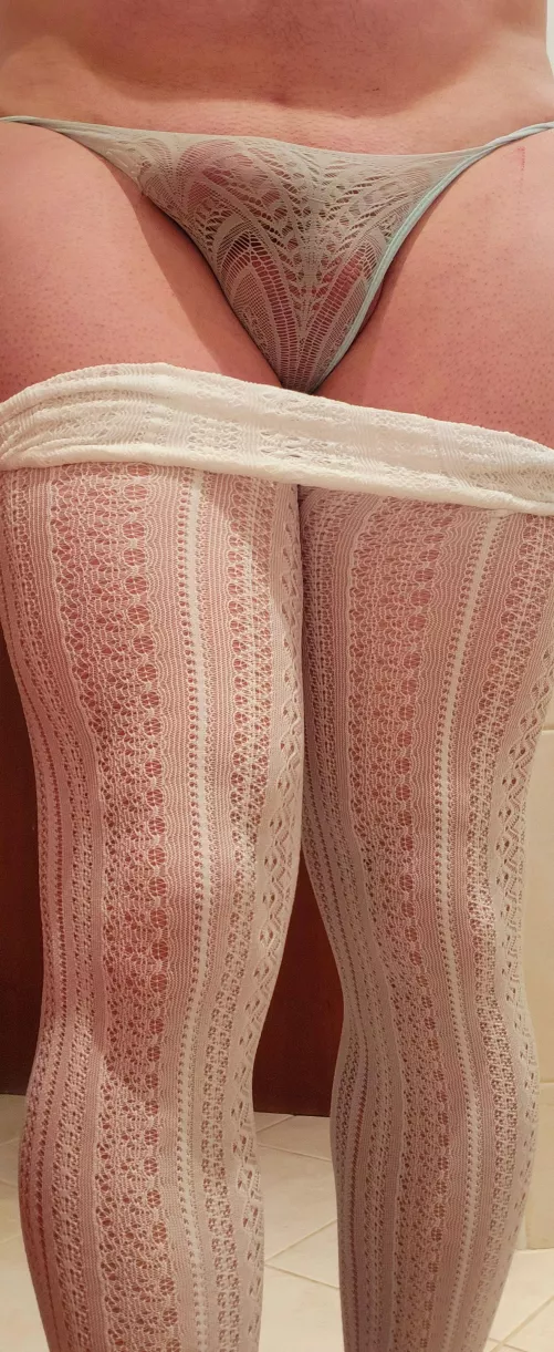 I'm feeling so horny 🥵