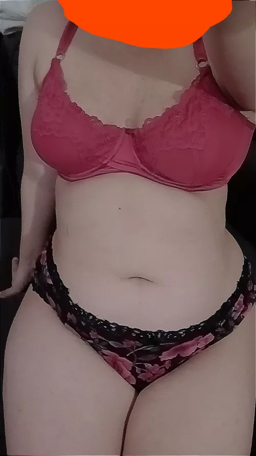 Just turned 18 and a lil nervous to post here lol