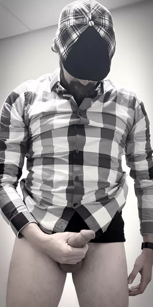 This (44) Daddy felt a little gray with the weather, so here’s a B&W shot for you.