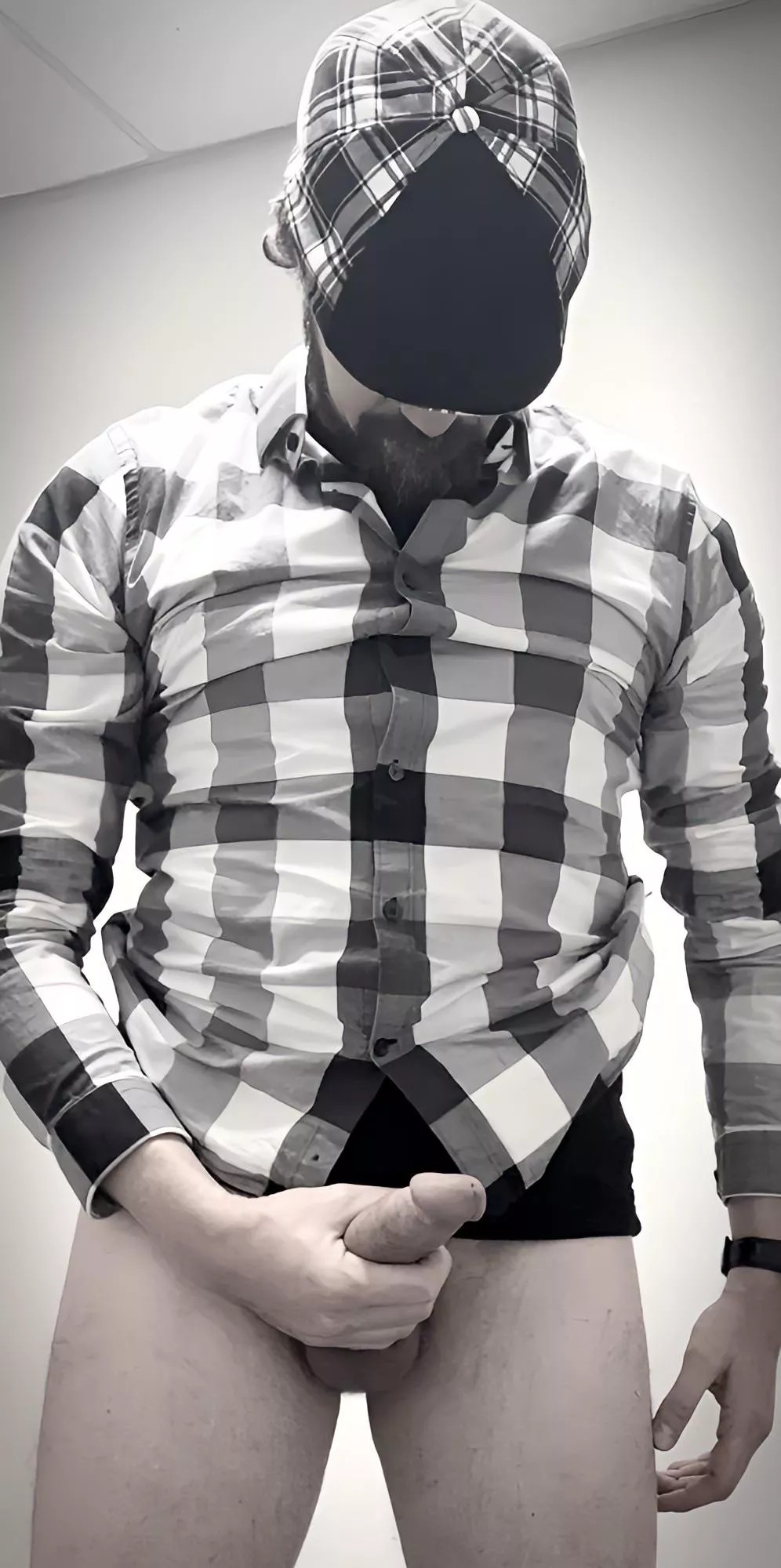 This (44) Daddy felt a little gray with the weather, so here’s a B&W shot for you.