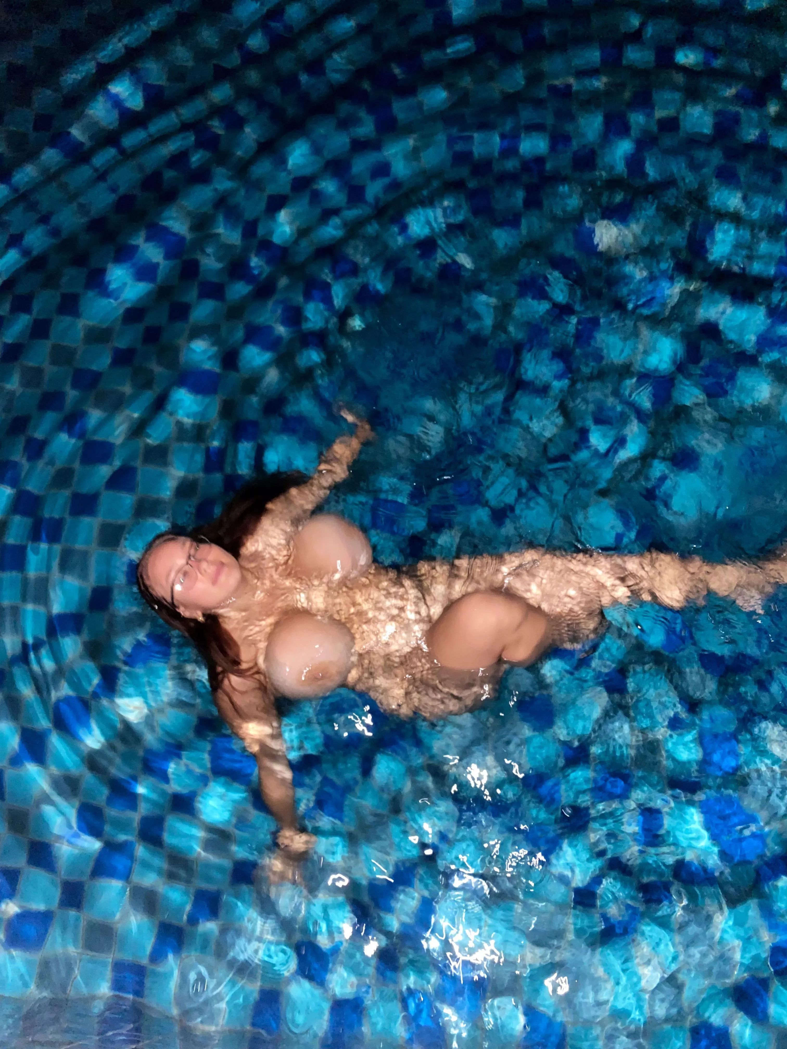 Be honest would you jerk off to a body like mine