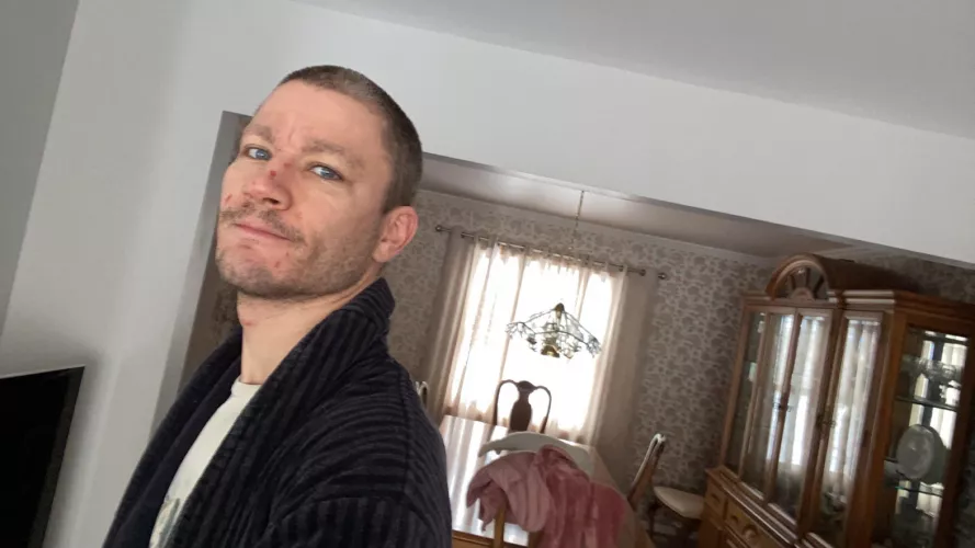 Do I look like a big or little spoon?