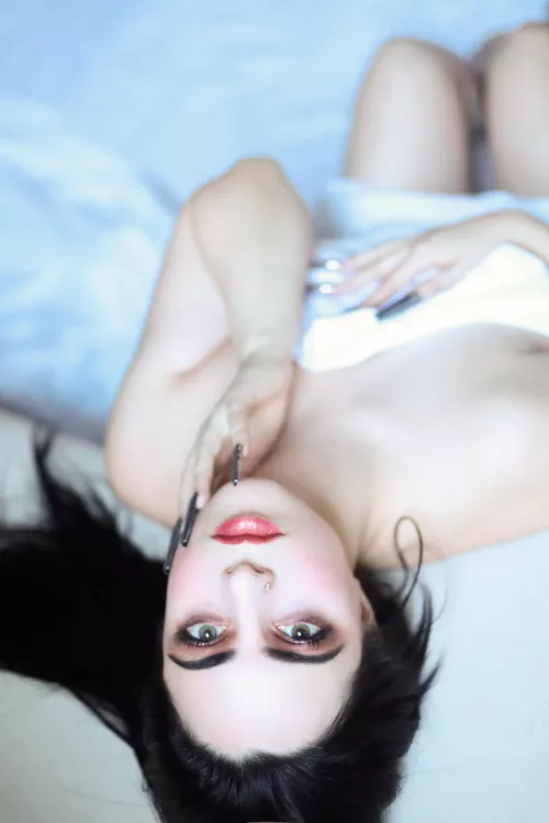 Extra long silver nails