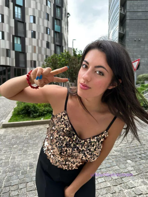 feel the wind whip around me while im just waiting for u, babe F19