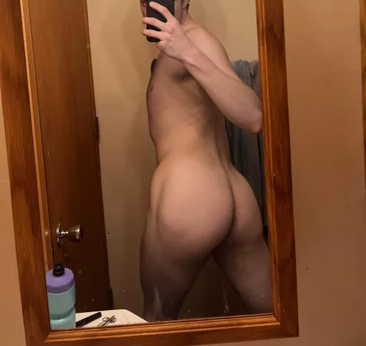 Hi I’m new here 😈