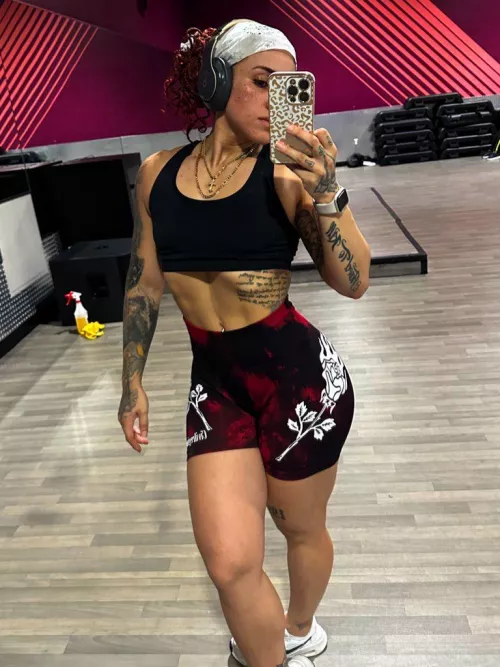 I just love flexing my hard earned fit body