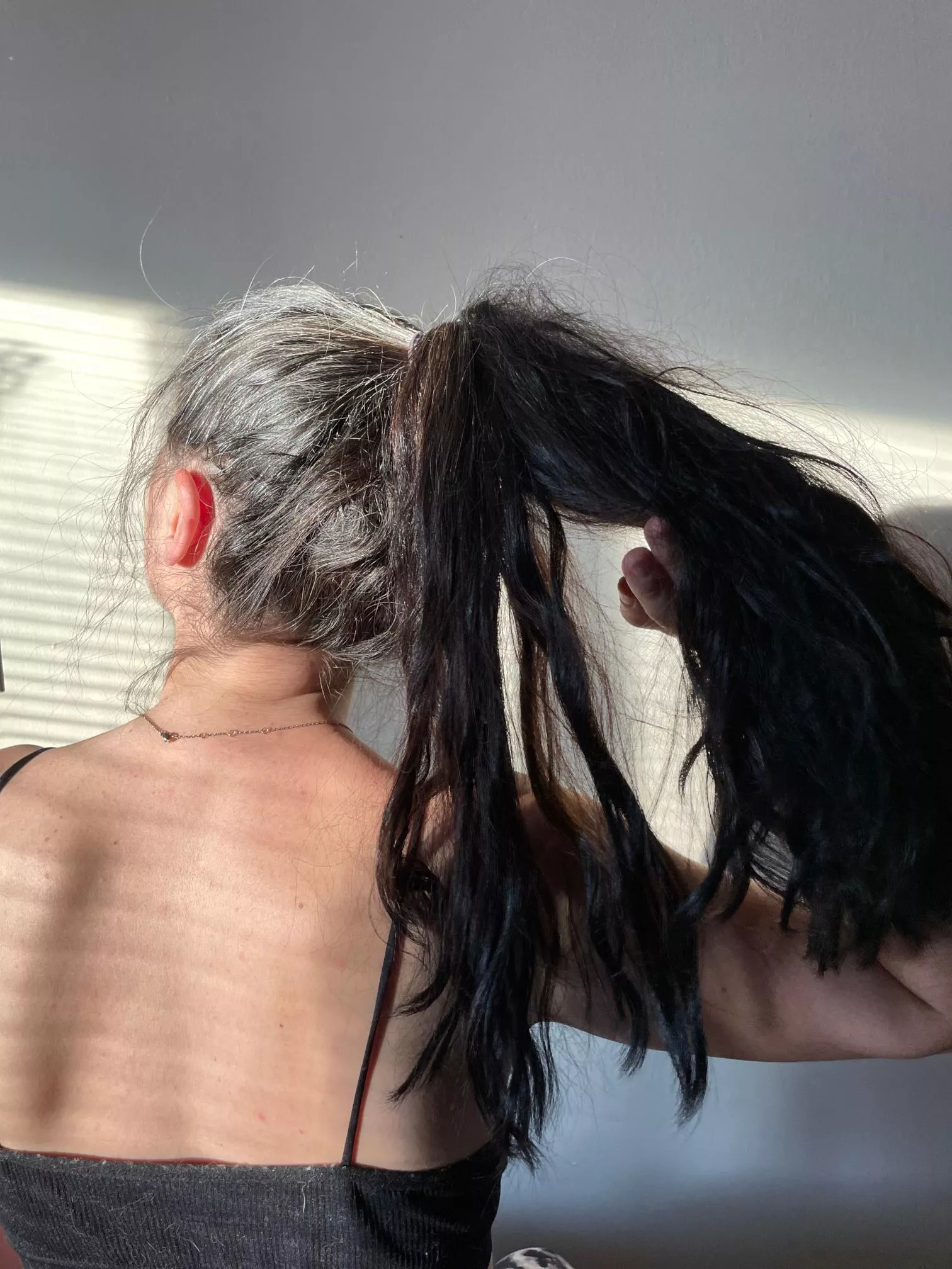 One hand my pontytail the other spanking me