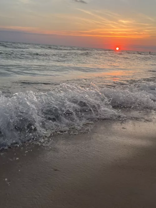 One of my faves.. the waves, the sunset.. just amazing to look at OC
