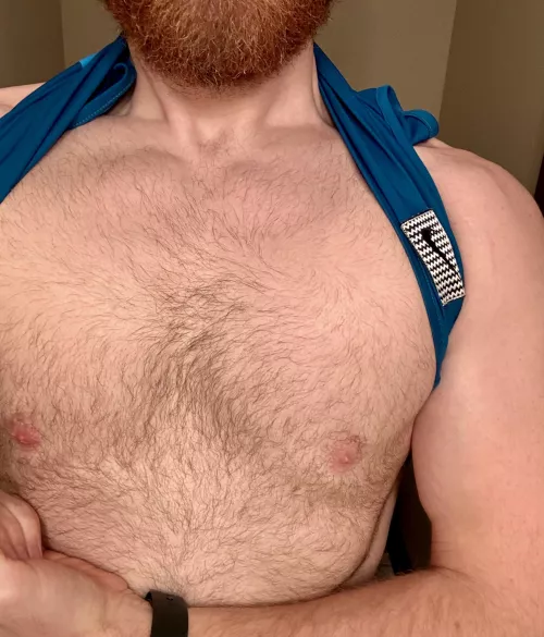 Red beard, blonde hair, brown haired chest 🤷🏼‍♂️