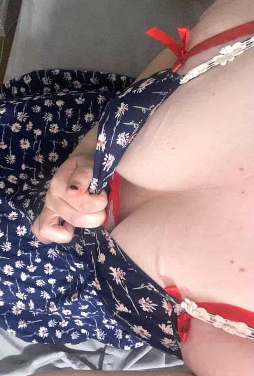 A sneaky boob POV just for you!