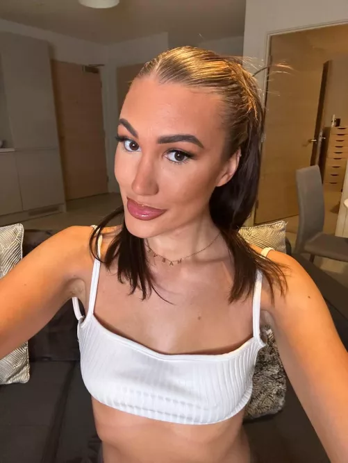 Do you think I look classy even though I'm 6'6?