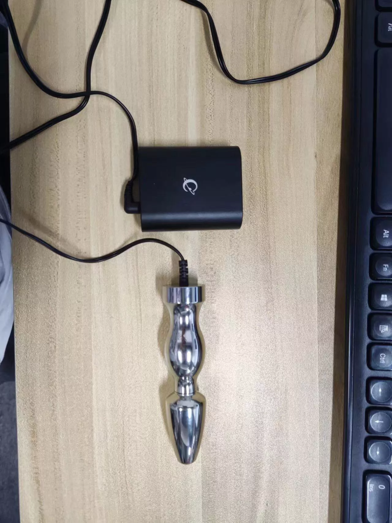 Electric shock device with anal plug for BDSM