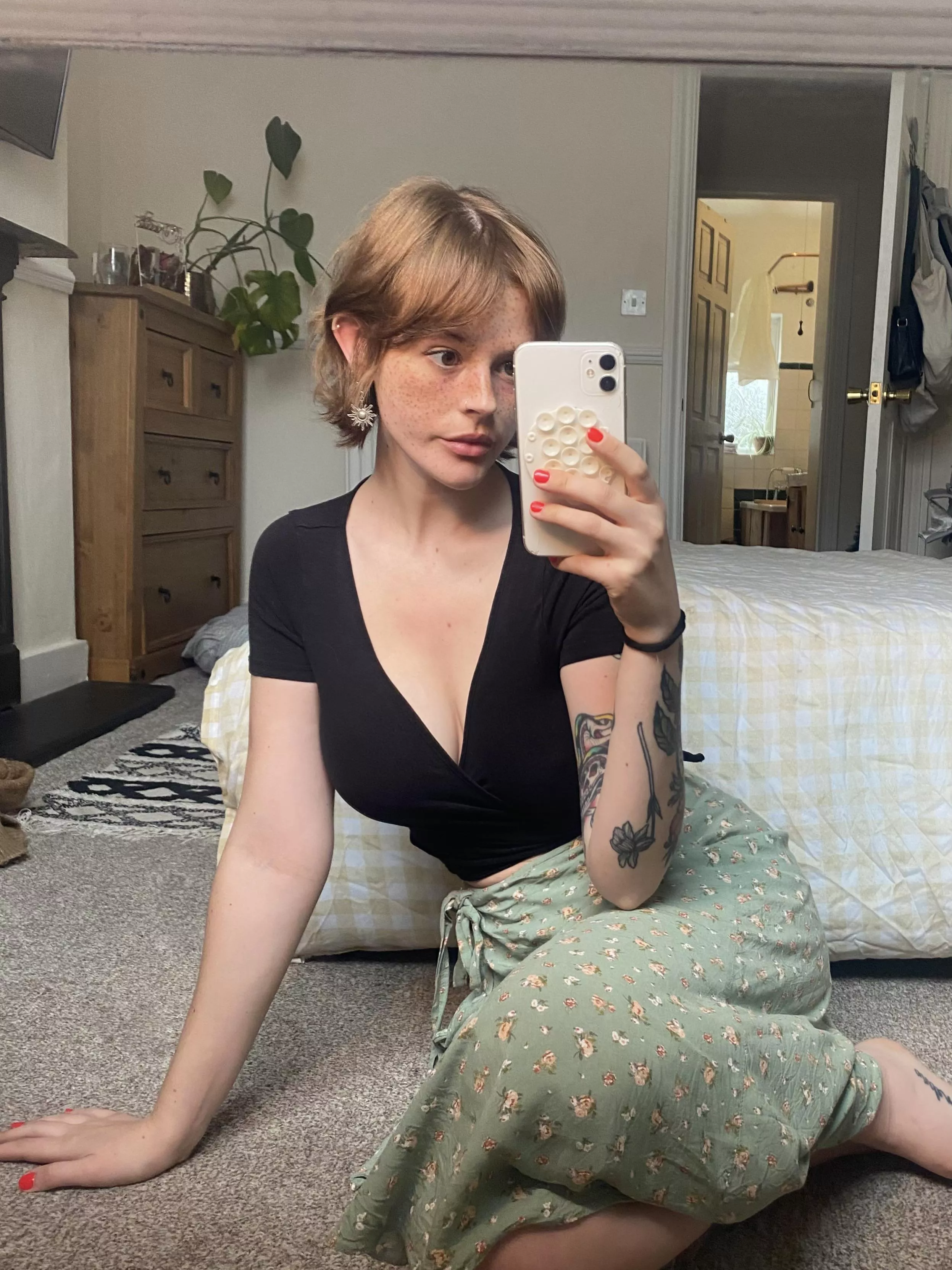 If you saw me in a coffee shop, would you say hi? [IRTR]