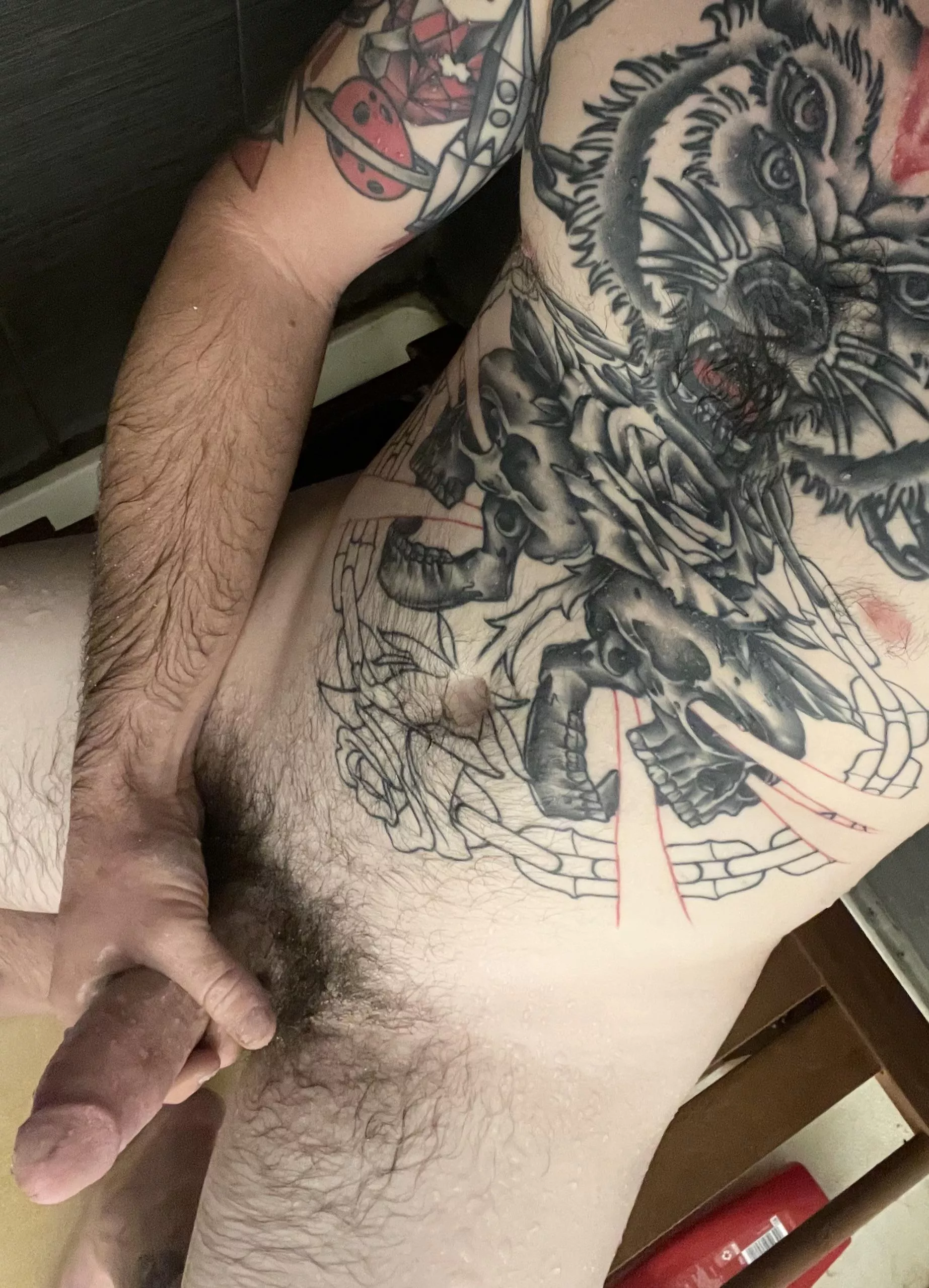 New shower bench 🖤