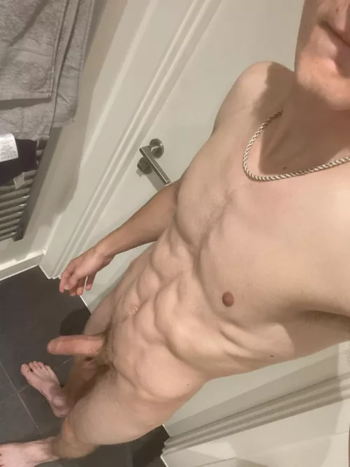 Any subs/betas here interested in a young Dom?