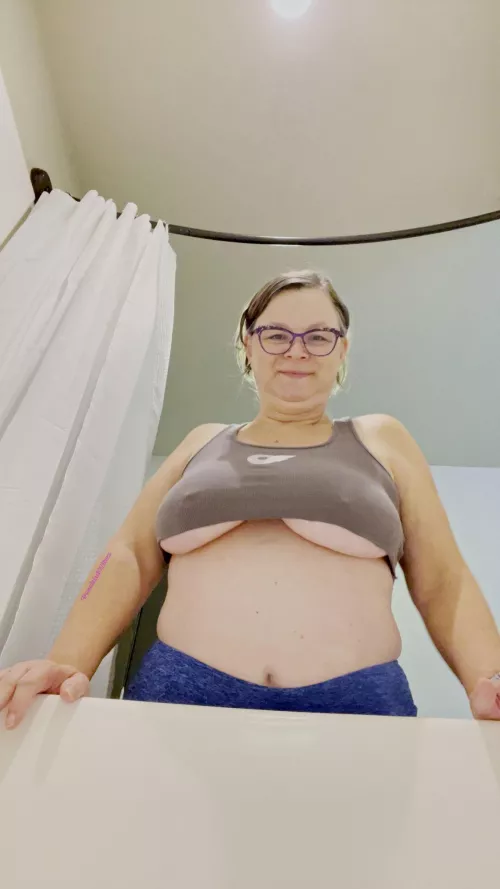 Are you enjoying sight of me bending over your bath?