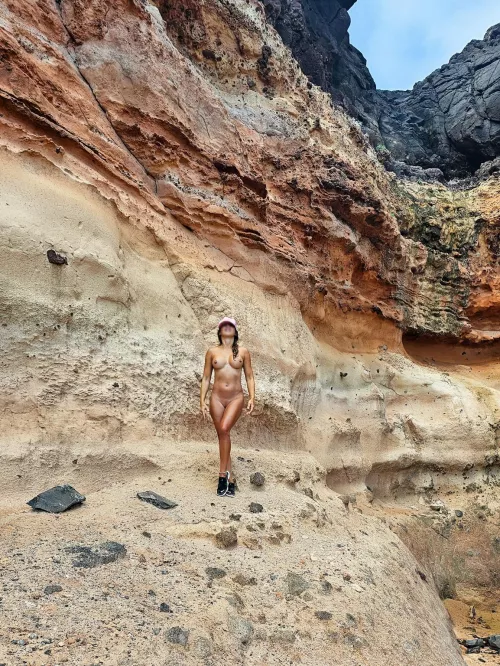 Camouflaging skills practice. If you can see me, I need to practice some more hahaha