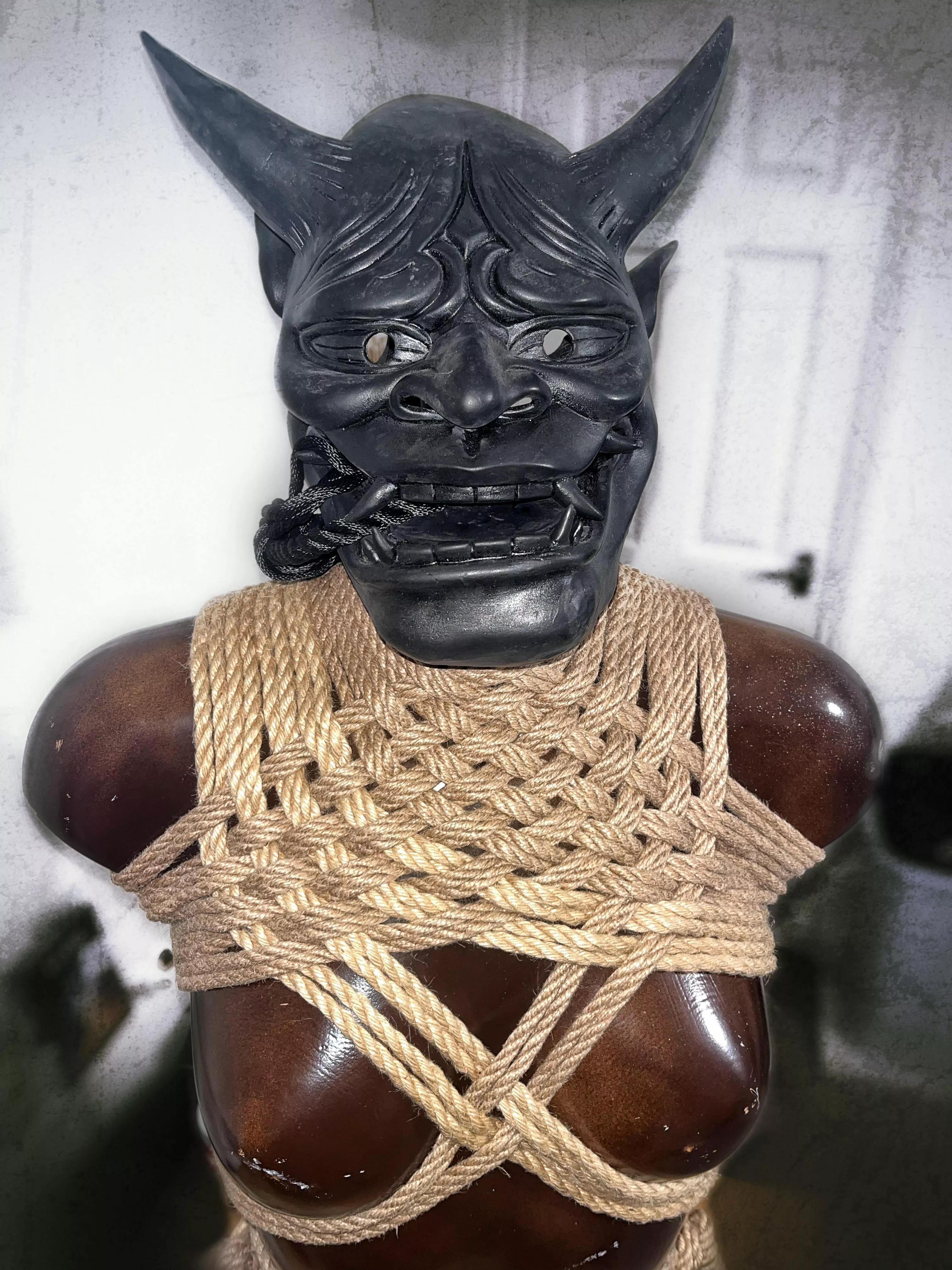 Cleopatra chess weave