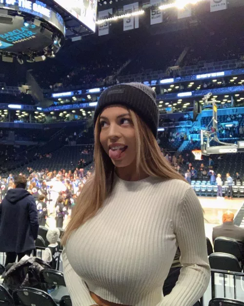 Do we not all like winterhats, inside