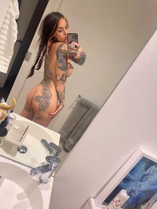 First date idea: Fucking my goth ass