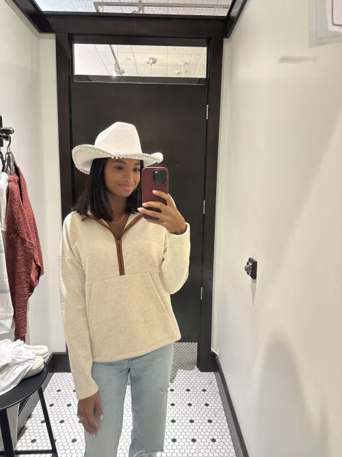 Italian & Colombian 💫